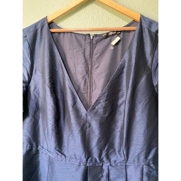 eshakti Women's‎ Plus Size Navy Blue Dress Size 3X 26W - Picture 4 of 9